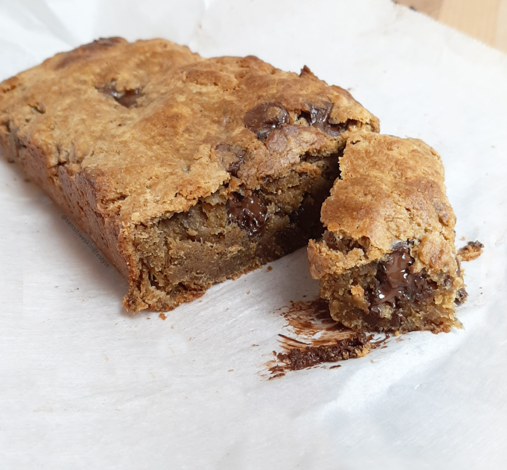 image of a gluten-free, egg-free, dairy-free, vegan cassava blondie un cut