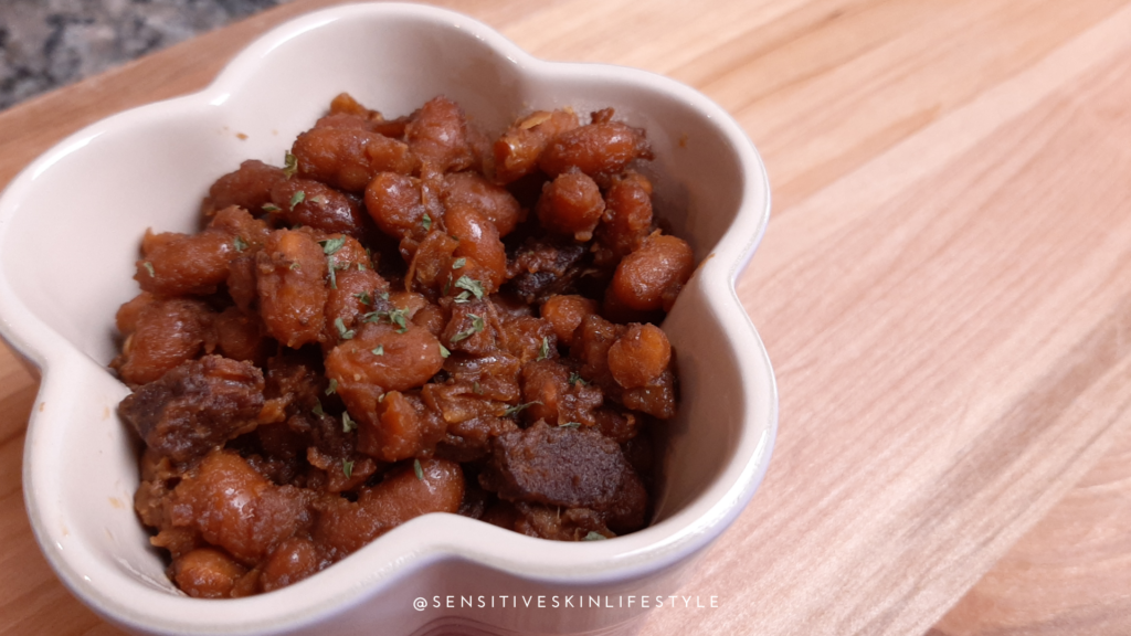Slow Cooker Boston Baked Beans glutenfree cleaningredients